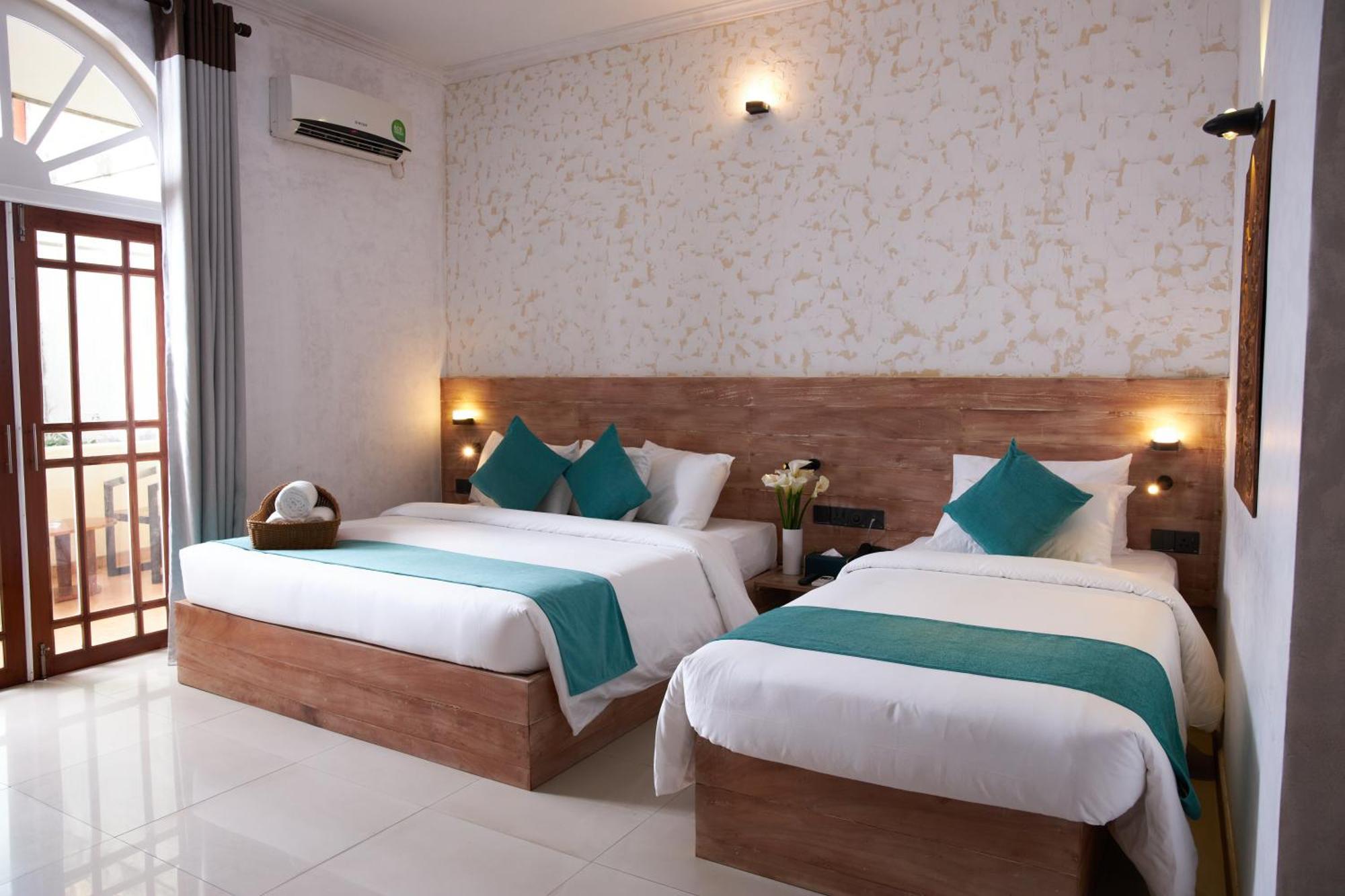 Seahorse Hotel & Spa نيجومبو المظهر الخارجي الصورة