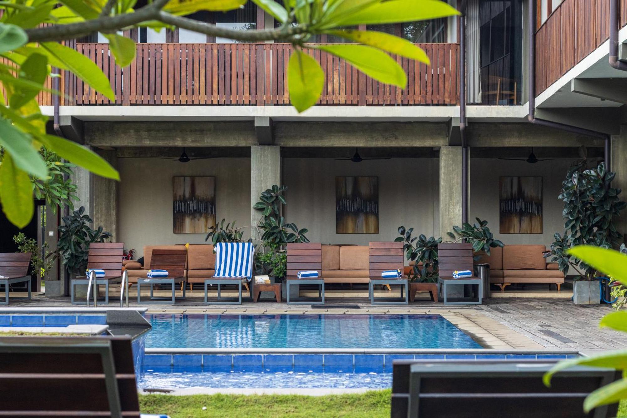 Seahorse Hotel & Spa نيجومبو المظهر الخارجي الصورة