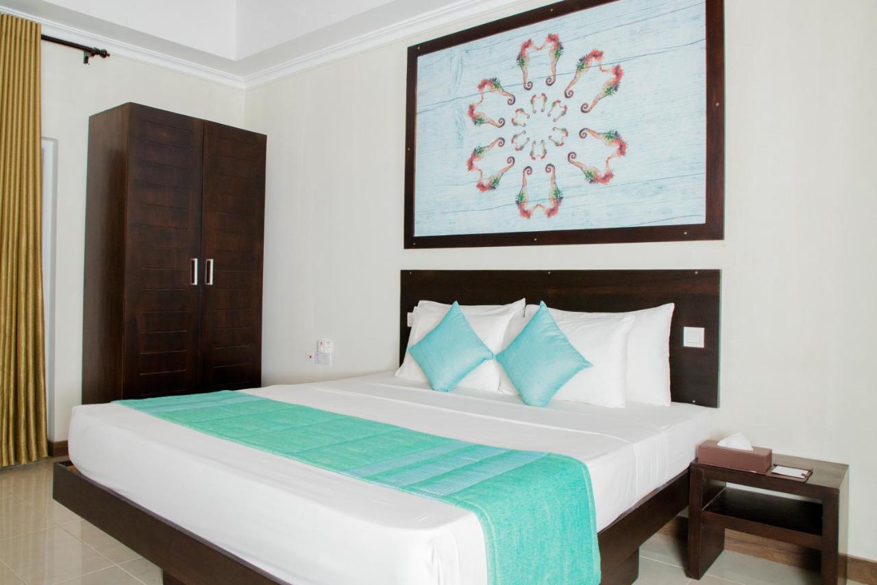 Seahorse Hotel & Spa نيجومبو المظهر الخارجي الصورة